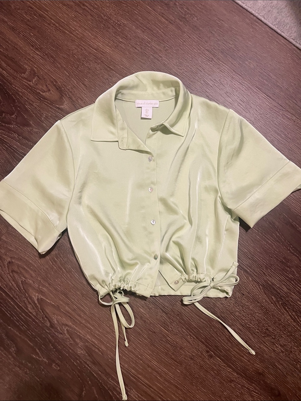 House of Harlow Soft Green Satin Drawstring Crop Shirt - Women